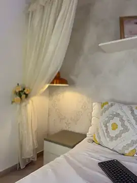 AlessiaVallmont live cam stream – free VR webcam