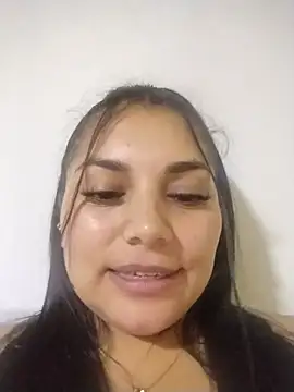 BlueeDiamond live VR cam stream – free webcam