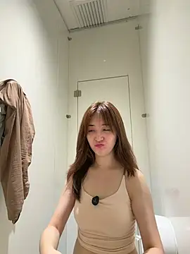 KK-328 live cam stream – free VR webcam