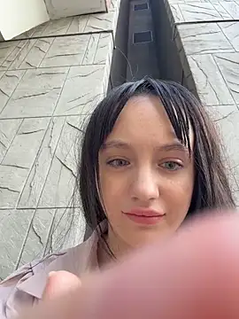 Lilonok live VR cam stream – free webcam