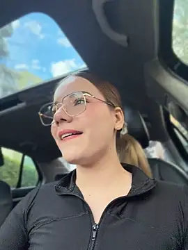 NicoleCut live cam stream – free VR webcam