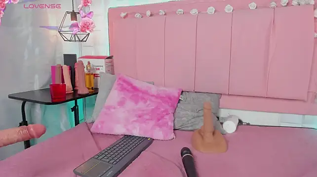 alisson_hall1 live VR cam stream – free webcam